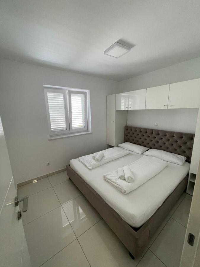 Villa San Antonio-Exclusive Apartments Baška Eksteriør bilde